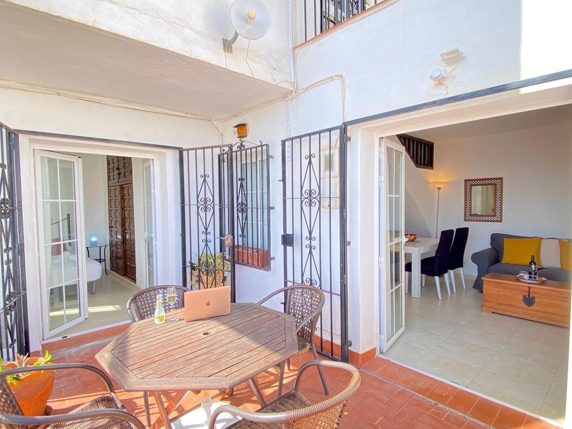 נרחה Villa Caritas Punta Lara Casasol מראה חיצוני תמונה